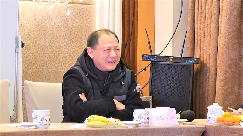 與會(huì)代表1_副本.jpg