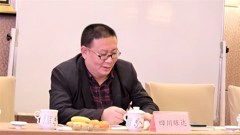 與會(huì)代表2_副本.jpg